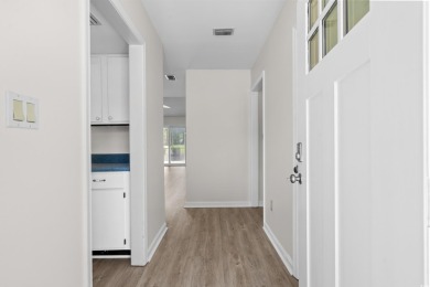 Welcome to this charming 2-bedroom, 2-bath ranch-style patio on Heron Point Golf Club in South Carolina - for sale on GolfHomes.com, golf home, golf lot