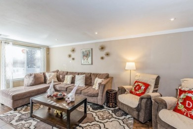 Beautiful 3 Bedroom, 1.5 Bath desirable end unit Condo in Blue on Blue Ridge Golf Club in New York - for sale on GolfHomes.com, golf home, golf lot