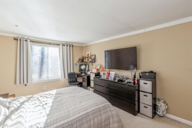 Beautiful 3 Bedroom, 1.5 Bath desirable end unit Condo in Blue on Blue Ridge Golf Club in New York - for sale on GolfHomes.com, golf home, golf lot