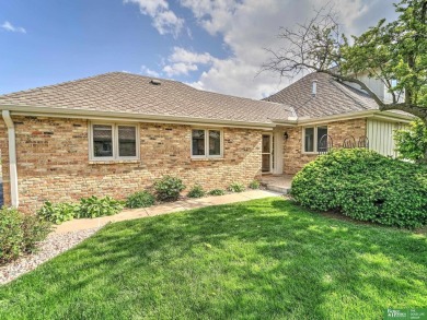 Dawn Grimshaw, M: , dgrimshaw,   - Beautiful condo in the gated on Oak Hills Country Club in Nebraska - for sale on GolfHomes.com, golf home, golf lot