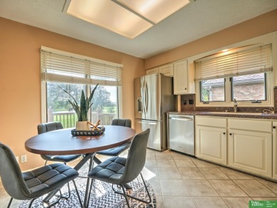 Dawn Grimshaw, M: , dgrimshaw,   - Beautiful condo in the gated on Oak Hills Country Club in Nebraska - for sale on GolfHomes.com, golf home, golf lot