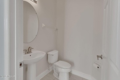 Light-Filled Corner Townhome with Resort-Style Amenities on Victoria Hills Golf Club in Florida - for sale on GolfHomes.com, golf home, golf lot