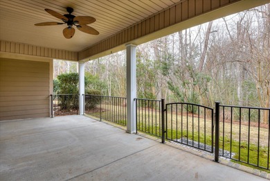 This immaculate two-bedroom townhome in Woodside offers on Woodside Plantation Country Club in South Carolina - for sale on GolfHomes.com, golf home, golf lot