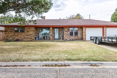 Come see this charming three-bedroom, two-bath home in Sundown on Sundown Municipal Golf Course in Texas - for sale on GolfHomes.com, golf home, golf lot