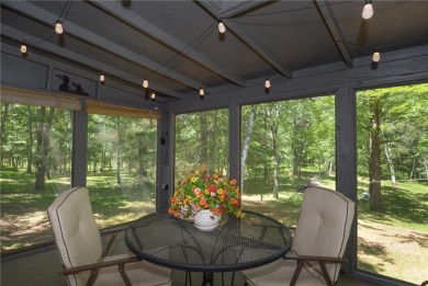 Adorably updated Rambler located in Voyager Village! This on Voyager Village Country Club - Voyager in Wisconsin - for sale on GolfHomes.com, golf home, golf lot