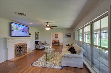 Luxurious brick home on the prestigious Texarkana Country Club on Texarkana Golf and Country Club in Arkansas - for sale on GolfHomes.com, golf home, golf lot