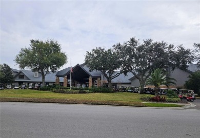 Beautifully maintained 2-bedroom, 2-bathroom villa located in on Heritage Pines Country Club in Florida - for sale on GolfHomes.com, golf home, golf lot