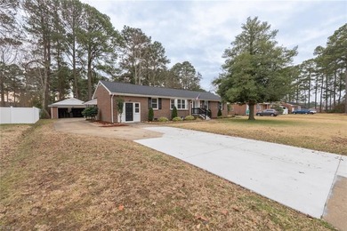 Beautifully updated brick ranch in the desirable Elizabeth Manor on Elizabeth Manor Golf and Country Club in Virginia - for sale on GolfHomes.com, golf home, golf lot
