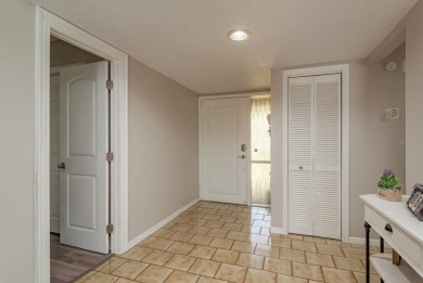 Beautifully Updated 2-Bedroom home in Peaceful Gleneagles, Palm on Innisbrook Resort and Golf Club in Florida - for sale on GolfHomes.com, golf home, golf lot
