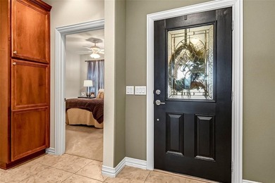 Beautiful maintained Walden floorplan with 2 bedrooms and a on Frisco Lakes Golf Course in Texas - for sale on GolfHomes.com, golf home, golf lot