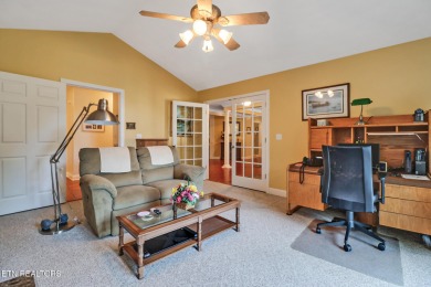 WOW! Looking for PERFECTION?! This elegant ranch home is located on Heatherhurst Golf Course in Tennessee - for sale on GolfHomes.com, golf home, golf lot