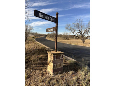Want to build a garden home in beautiful Applehead West with on Apple Rock Golf Course - Horseshoe Bay in Texas - for sale on GolfHomes.com, golf home, golf lot