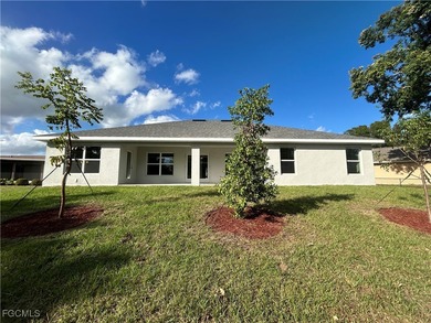 THIS BEAUTIFUL BRAND NEW ADAMS HOME IS MOVE IN READY AND WAITING on Kingsway Country Club in Florida - for sale on GolfHomes.com, golf home, golf lot