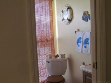 Come live the Florida lifestyle in this cozy, 1 bedroom, 1.5 on Island Dunes Country Club in Florida - for sale on GolfHomes.com, golf home, golf lot