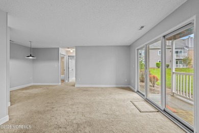 Move in ready 1 bedroom 1 bathroom Plainsboro Condominium with on Meadows At Middlesex in New Jersey - for sale on GolfHomes.com, golf home, golf lot