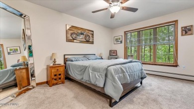 Tanglwood Lakes meticulous 3 Bedroom/2.5 Bath Ranch home.  This on Paupack Hills Golf and Country Club in Pennsylvania - for sale on GolfHomes.com, golf home, golf lot