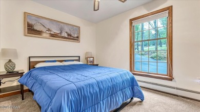 Tanglwood Lakes meticulous 3 Bedroom/2.5 Bath Ranch home.  This on Paupack Hills Golf and Country Club in Pennsylvania - for sale on GolfHomes.com, golf home, golf lot