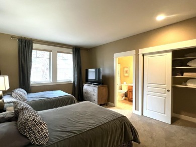 Experience the pinnacle of fractional ownership! Located in the on Eagle Crest Golf Resort - Resort Course in Oregon - for sale on GolfHomes.com, golf home, golf lot