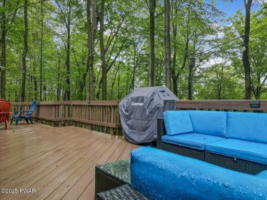 Tanglwood Lakes meticulous 3 Bedroom/2.5 Bath Ranch home.  This on Paupack Hills Golf and Country Club in Pennsylvania - for sale on GolfHomes.com, golf home, golf lot