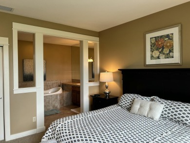 Experience the pinnacle of fractional ownership! Located in the on Eagle Crest Golf Resort - Resort Course in Oregon - for sale on GolfHomes.com, golf home, golf lot
