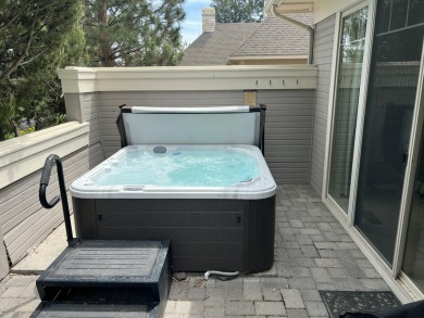 Experience the pinnacle of fractional ownership! Located in the on Eagle Crest Golf Resort - Resort Course in Oregon - for sale on GolfHomes.com, golf home, golf lot