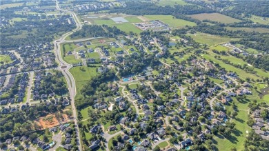 Completely remodeled and move-in ready! Stunning Condo nestled on Pinnacle Country Club in Arkansas - for sale on GolfHomes.com, golf home, golf lot
