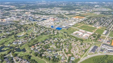 Completely remodeled and move-in ready! Stunning Condo nestled on Pinnacle Country Club in Arkansas - for sale on GolfHomes.com, golf home, golf lot