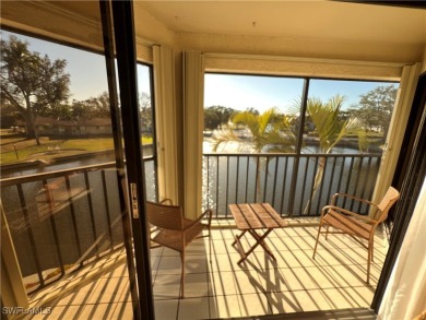 Beautiful TURNKEY FURNISHED 2 Bedroom + Spacious Den Condo in on The Landings Yacht, Golf and Tennis Club in Florida - for sale on GolfHomes.com, golf home, golf lot