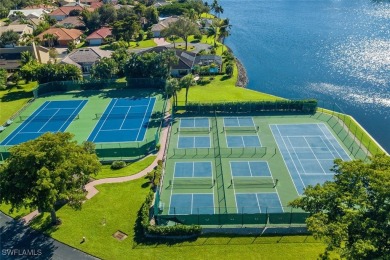 Beautiful TURNKEY FURNISHED 2 Bedroom + Spacious Den Condo in on The Landings Yacht, Golf and Tennis Club in Florida - for sale on GolfHomes.com, golf home, golf lot