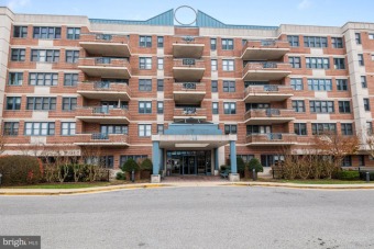 Rare offering of this lovely renovated  unit at South River on Heritage Harbour Golf Club in Maryland - for sale on GolfHomes.com, golf home, golf lot