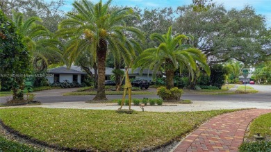 PRICED TO MOVE!  Large 5/3 on a beautifully landscaped and quiet on The Club at Emerald Hills in Florida - for sale on GolfHomes.com, golf home, golf lot