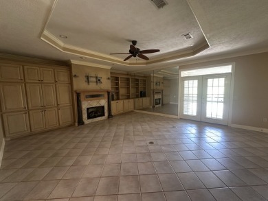 Welcome to this beautifully laid-out 2-bedroom, 2-bathroom home on Colonial Country Club Deerfield in Mississippi - for sale on GolfHomes.com, golf home, golf lot