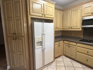 Welcome to this beautifully laid-out 2-bedroom, 2-bathroom home on Colonial Country Club Deerfield in Mississippi - for sale on GolfHomes.com, golf home, golf lot