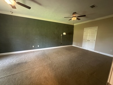 Welcome to this beautifully laid-out 2-bedroom, 2-bathroom home on Colonial Country Club Deerfield in Mississippi - for sale on GolfHomes.com, golf home, golf lot