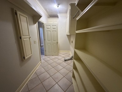 Welcome to this beautifully laid-out 2-bedroom, 2-bathroom home on Colonial Country Club Deerfield in Mississippi - for sale on GolfHomes.com, golf home, golf lot