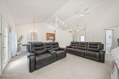 Live the Fairfield Glade Lifestyle! This 3 bedrooom 2 bathroom on Heatherhurst Golf Course in Tennessee - for sale on GolfHomes.com, golf home, golf lot