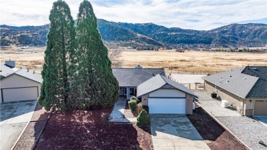 WELL MAINTAINED single-story home with gorgeous, unobstructed on Oak Tree Country Club in California - for sale on GolfHomes.com, golf home, golf lot