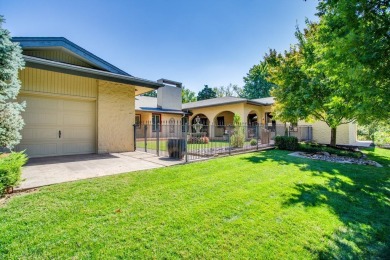 Beautifully renovated to perfection several years ago and has on Oakwood Country Club in Oklahoma - for sale on GolfHomes.com, golf home, golf lot