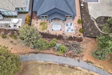 The one you've been waiting for has come on the scene! Desirable on  in Oregon - for sale on GolfHomes.com, golf home, golf lot