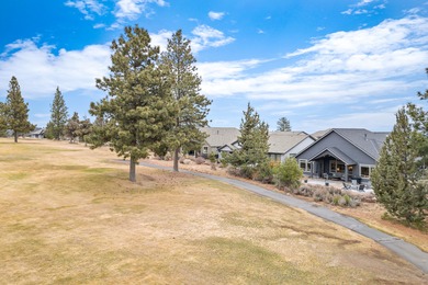 The one you've been waiting for has come on the scene! Desirable on  in Oregon - for sale on GolfHomes.com, golf home, golf lot