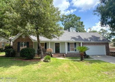 Spacious 3-Bedroom Home in Prime Diamondhead Location - Move-In on Diamondhead Country Club in Mississippi - for sale on GolfHomes.com, golf home, golf lot