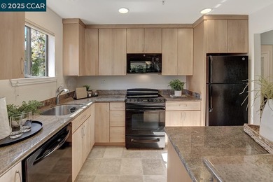 A lovely Sequoia Wrap rebuilt 12 years ago. Sunny open deck on Rossmoor Golf Course in California - for sale on GolfHomes.com, golf home, golf lot