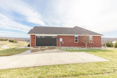MOTIVATED SELLER!Ranch style home with walk out finished on The Bull At Boones Trace in Kentucky - for sale on GolfHomes.com, golf home, golf lot