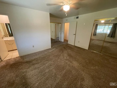 Beautiful 3 bedroom home on Sundale Golf Course. Kern City on Sundale Country Club in California - for sale on GolfHomes.com, golf home, golf lot