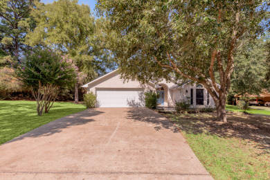 93 Westwood Drive East at Westwood Shores SOLD on Westwood Shores Country Club in Texas - for sale on GolfHomes.com, golf home, golf lot