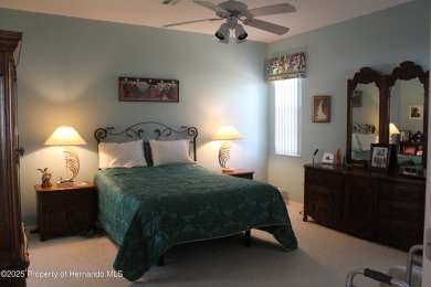 3/2/2 Silverthorn Villa on Golf Course--2064 on Silverthorn Country Club in Florida - for sale on GolfHomes.com, golf home, golf lot