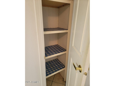 REDUCED! This home is a nice 3 bedroom home with a split on 3 Parks Fairways in Arizona - for sale on GolfHomes.com, golf home, golf lot