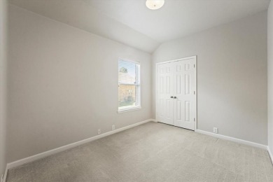 Welcome to this charming 4 bed, 2 bath home in the heart of on Oakmont Country Club in Texas - for sale on GolfHomes.com, golf home, golf lot