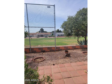 REDUCED! This home is a nice 3 bedroom home with a split on 3 Parks Fairways in Arizona - for sale on GolfHomes.com, golf home, golf lot