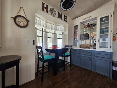 Welcome to a charming cottage-style home featuring 1 bedroom and on Viewpoint Golf Resort in Arizona - for sale on GolfHomes.com, golf home, golf lot